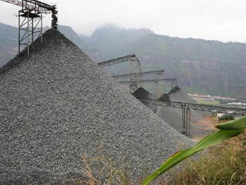 安山巖破碎生產線 安山巖破碎生產線